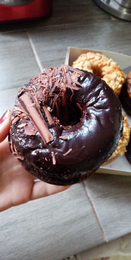 review photo of Piaf Repostería Alternativa Dona Triple Chocolate shared by @andreaescalante on 16 Dec 2019 - review