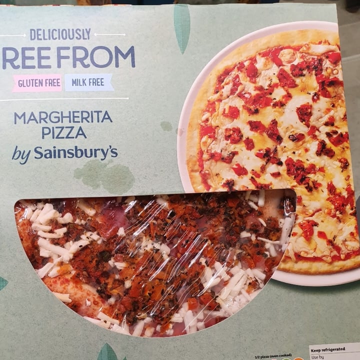 photo of Sainsbury's Deliciously Free From Margherita Pizza shared by @bevegg on  09 Dec 2021 - review