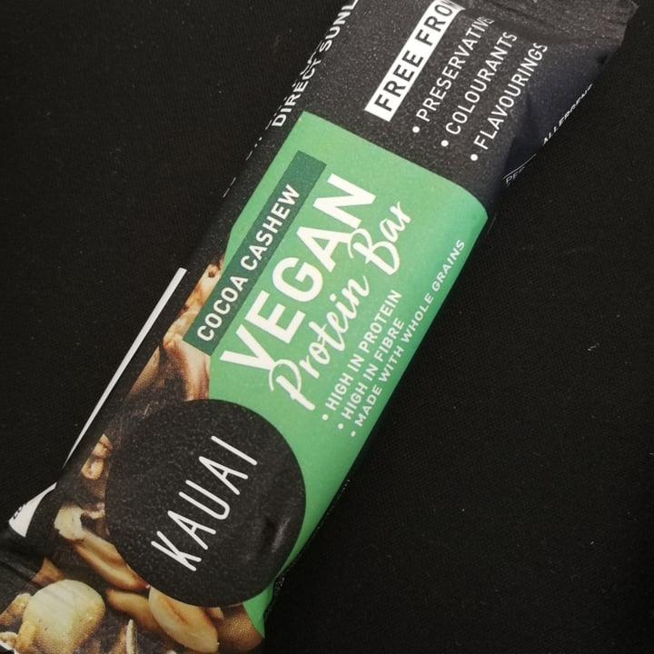 photo of Kauai Cocoa Cashew Vegan Protein Bar shared by @yuyubunny on  09 Aug 2021 - review