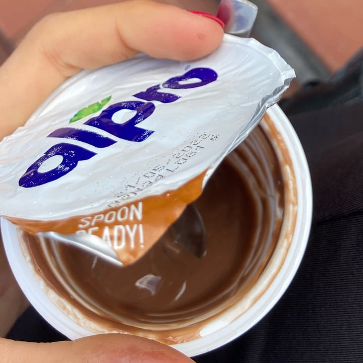 photo of Alpro 2 X Chocolate and hazelnut shared by @simplyanuser on  23 May 2022 - review