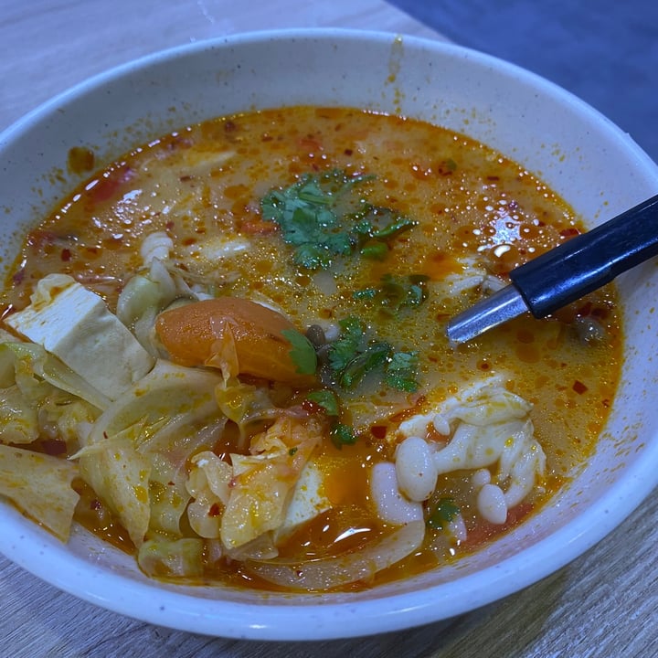photo of Fine Food Red tom yum soup shared by @piggy-egg on  08 Feb 2021 - review