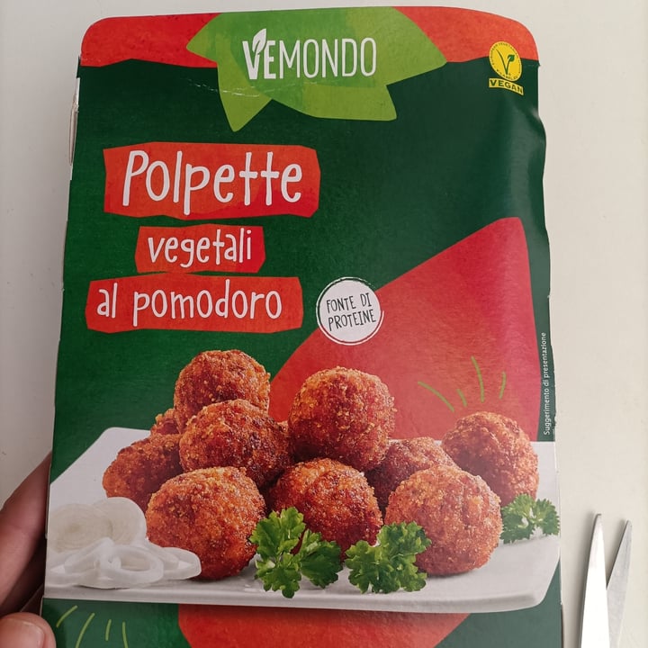photo of Vemondo  Polpette Vegetali al Pomodoro shared by @cecinestpasfra on  15 Oct 2022 - review