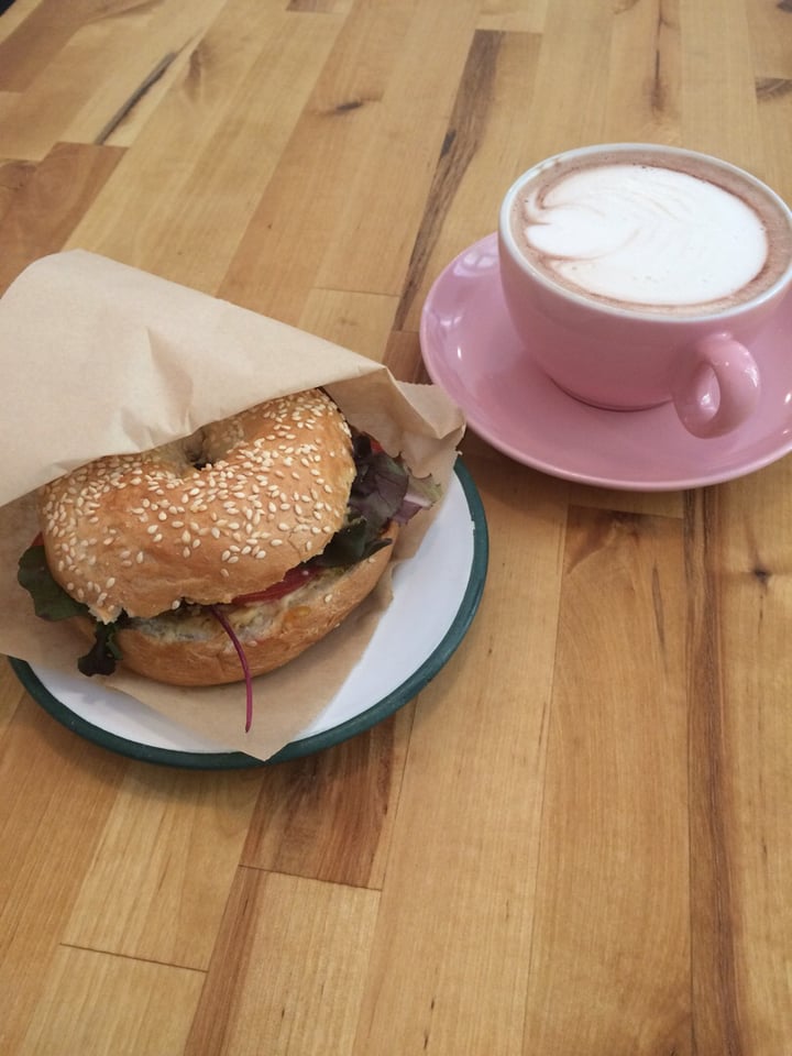 review photo of Brammibal's Donuts Hummus Pesto Bagel shared by @samuelvictorwood on 21 Jul 2018 - review