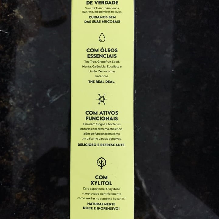 review photo of Puravida Creme dental Natural Tea Tree shared by @nathaliadoli on 02 Apr 2022 - review