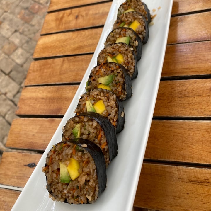 photo of Sushi-itto Isho Roll Vegan shared by @africadiaz on  20 Jul 2021 - review