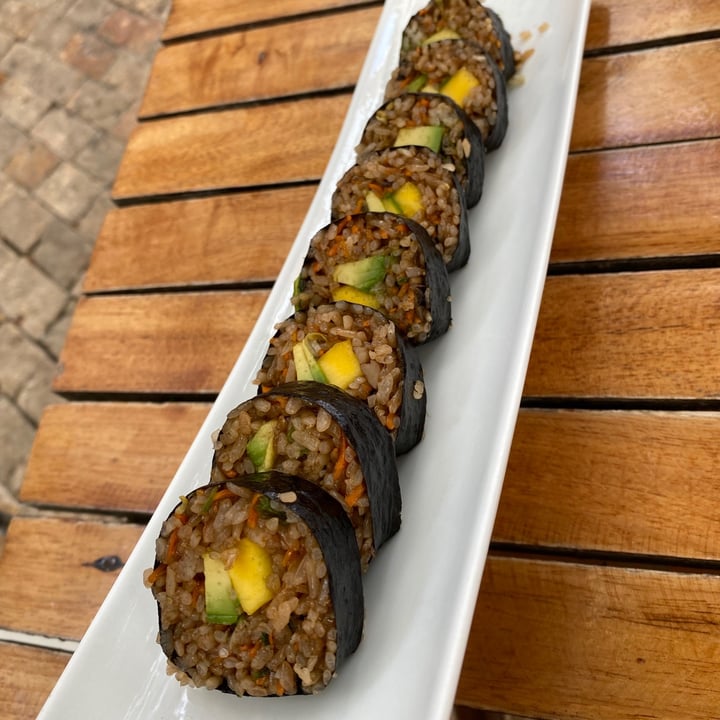 review photo of Sushi-itto Isho Roll Vegan shared by @africadiaz on 20 Jul 2021 - review