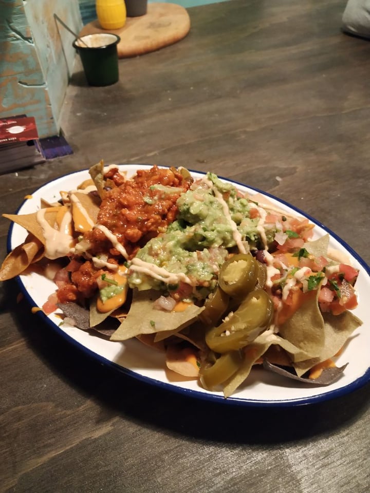 photo of Monchito Nachos con Guacamole shared by @mariafortheanimals on  29 Feb 2020 - review