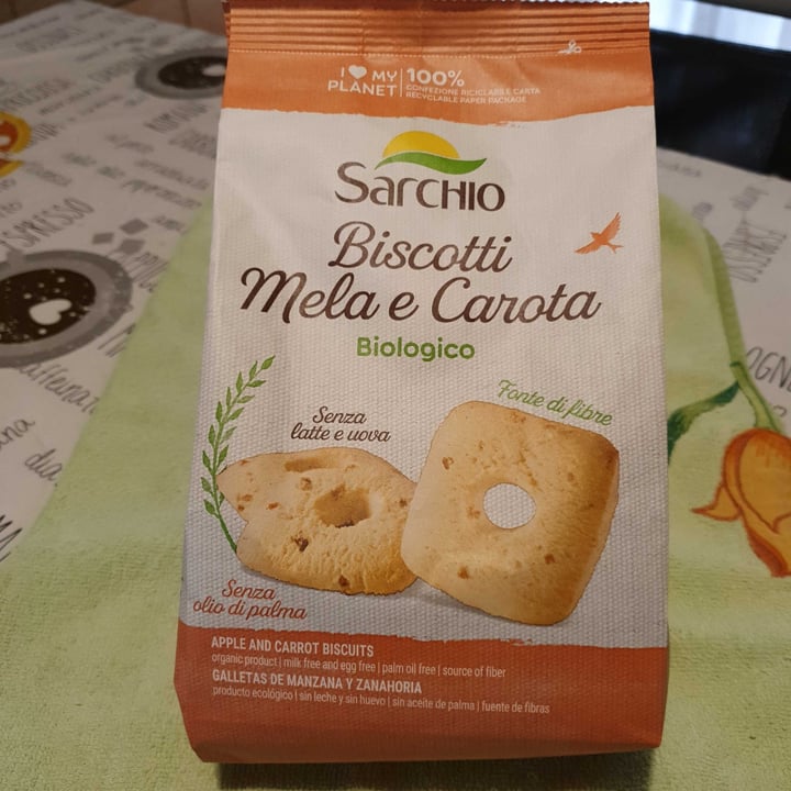 photo of Sarchio Biscotti Mela E Carote shared by @lunasky on  27 Apr 2021 - review