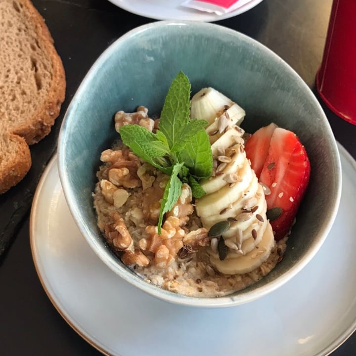 review photo of Go Green! Oatmeal shared by @nicolemorander on 15 Dec 2020 - review