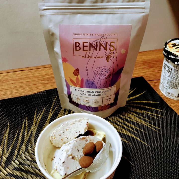 photo of Benns Sungai Ruan Chocolate Coated Almonds shared by @stevenneoh on  21 Mar 2022 - review