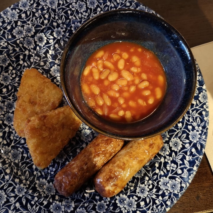 Wetherspoons Metrocentre, United Kingdom Vegan Sausage, Hash Browns And