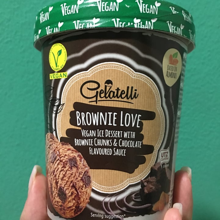 photo of Gelatelli Brownie Love Vegan Ice Dessert shared by @mariveg on  02 Dec 2021 - review