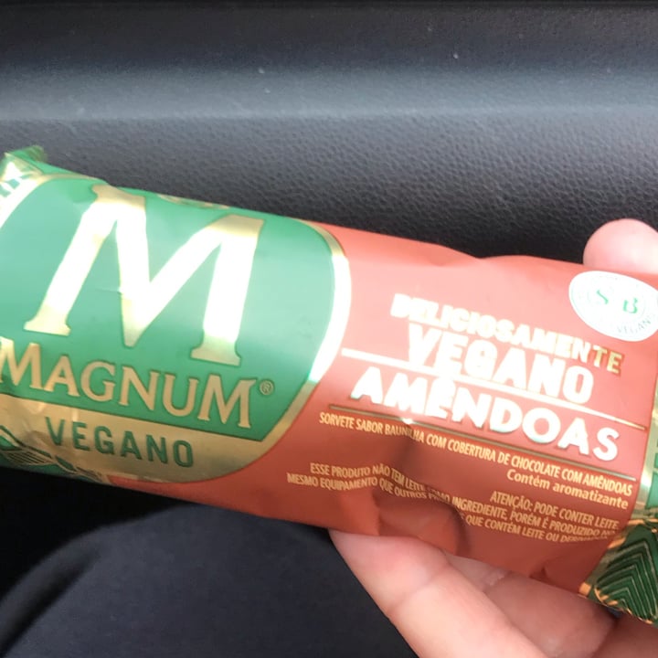 photo of Kibon  Picolé MAGNUM VEGANO shared by @mribas on  15 May 2022 - review