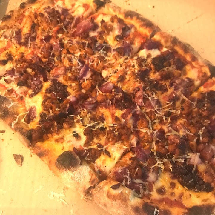 photo of Above Ground Bolognese Pizza shared by @citybythbayvegan on  03 Jul 2020 - review