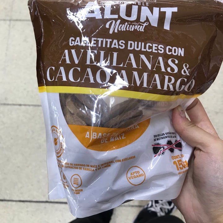 photo of Alunt Saludable Galletitas Dulces con Avellanas y Cacao Amargo shared by @candelariex on  12 May 2021 - review