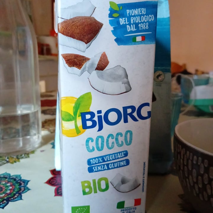 photo of Bjorg Latte di cocco shared by @jjuliahell on  21 Mar 2022 - review