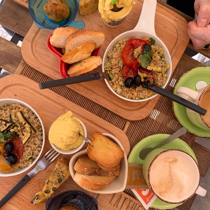 photo of Lattuga Vegan Platter shared by @sentirvegan on  23 Sep 2022 - review
