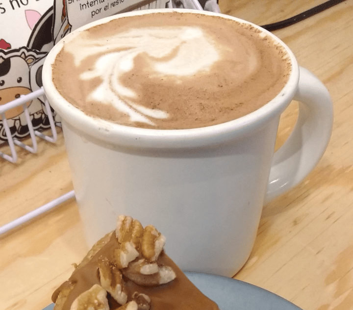 photo of Café Vegetal Chocolate semi amargo con cardamomo shared by @uvazombie on  28 Jan 2020 - review