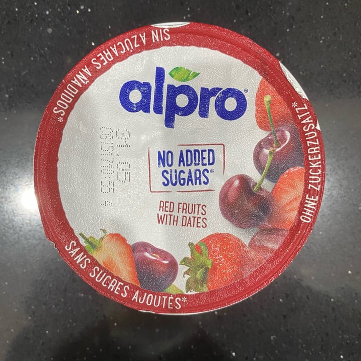 review photo of Alpro 2x Raspberry and cranberry 2x Blackberry shared by @ehychiara on 26 May 2022 - review