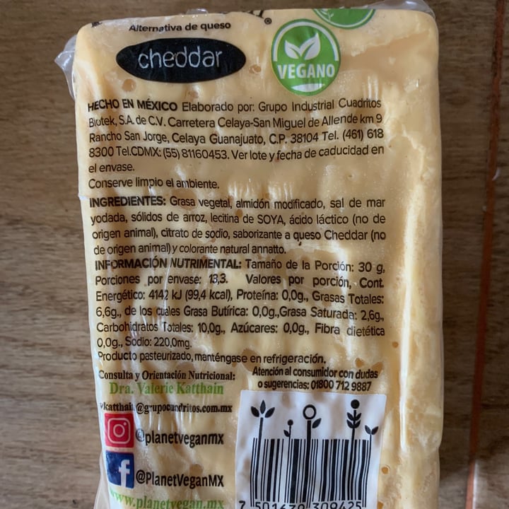 photo of Planet Vegan Mx Queso Cheddar shared by @agl on  08 May 2020 - review