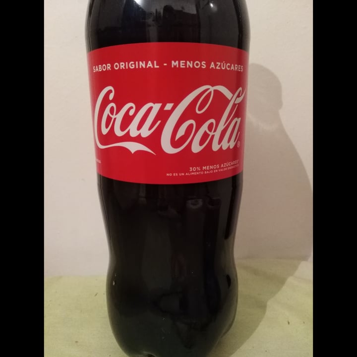 review photo of Coca-Cola Coke Original taste less sugar shared by @yanmolinas on 18 Jul 2021 - review