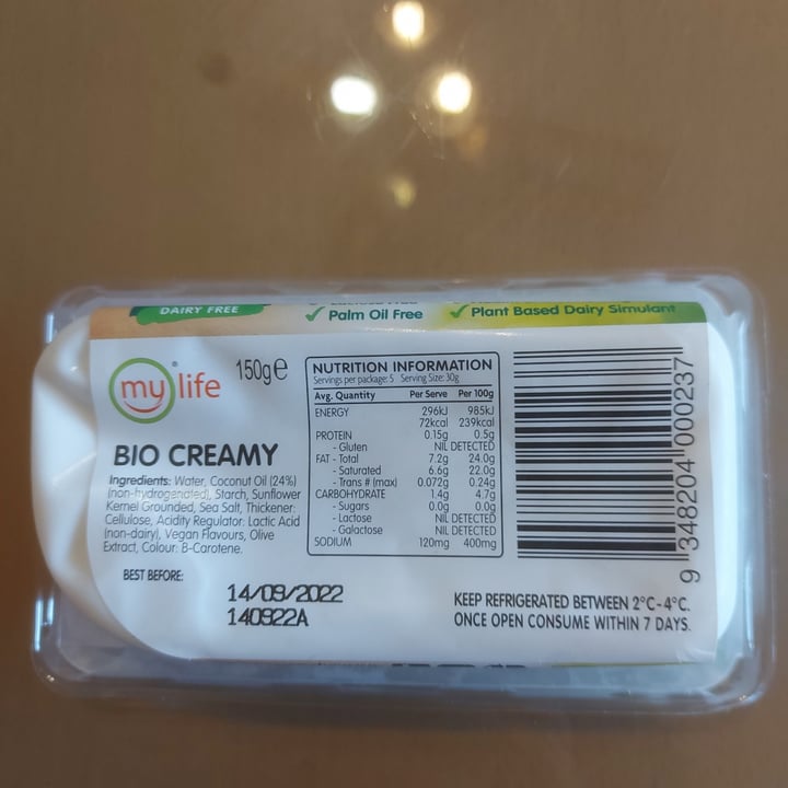 photo of Bio Cheese Bio Creamy Dairy Free shared by @keepsmilingvegan on  27 Jan 2022 - review