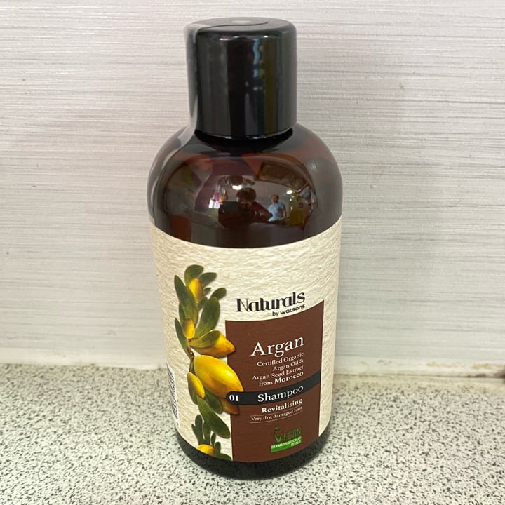 review photo of Naturals by watson Argan Shampoo shared by @mycat on 13 Mar 2022 - review