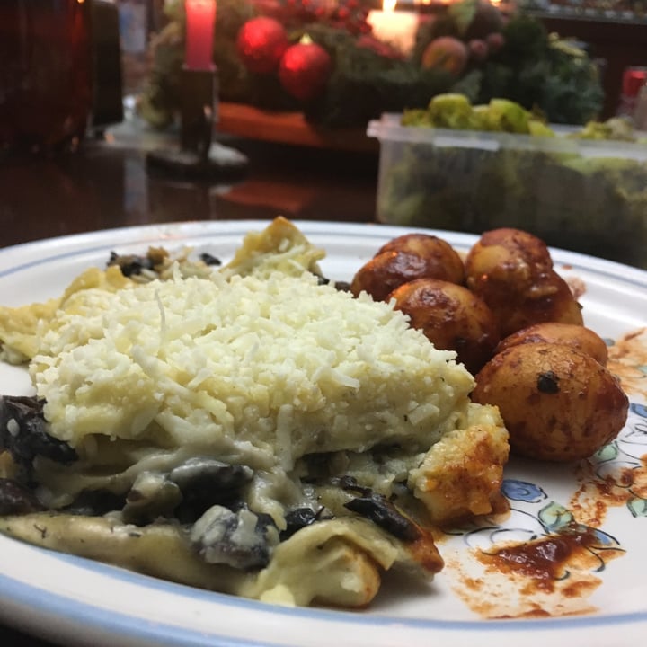 photo of Raíces Tienda y Restaurante Vegano Cena De Navidad shared by @plantmom on  25 Dec 2021 - review