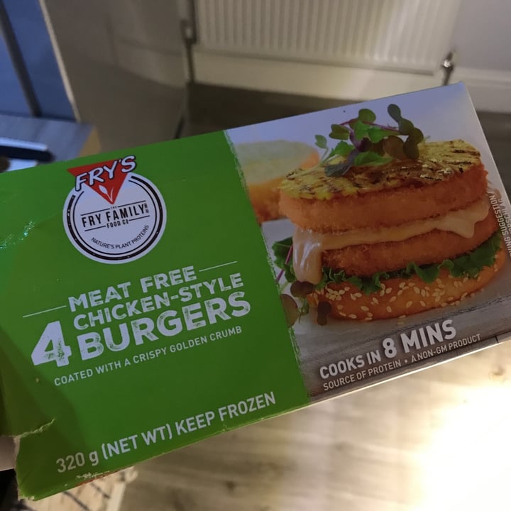 photo of Fry's Family Food Chicken-Style Burgers shared by @mistervg on  19 Jan 2021 - review