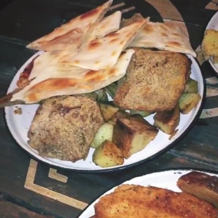 photo of Estilo Veggie Tapeo Isla Paraiso shared by @cintiachacon on  22 May 2020 - review