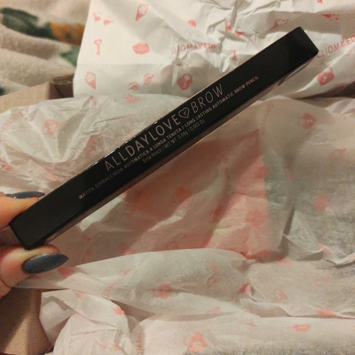 review photo of Clio Makeup All Day Love Brow Blondie shared by @framononoke on 11 Nov 2022 - review