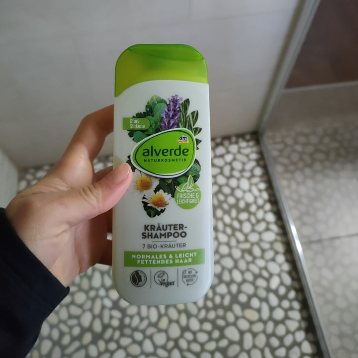 photo of Alverde Naturkosmetik Krauter-shampoo shared by @margheritadibosco on  26 Apr 2022 - review