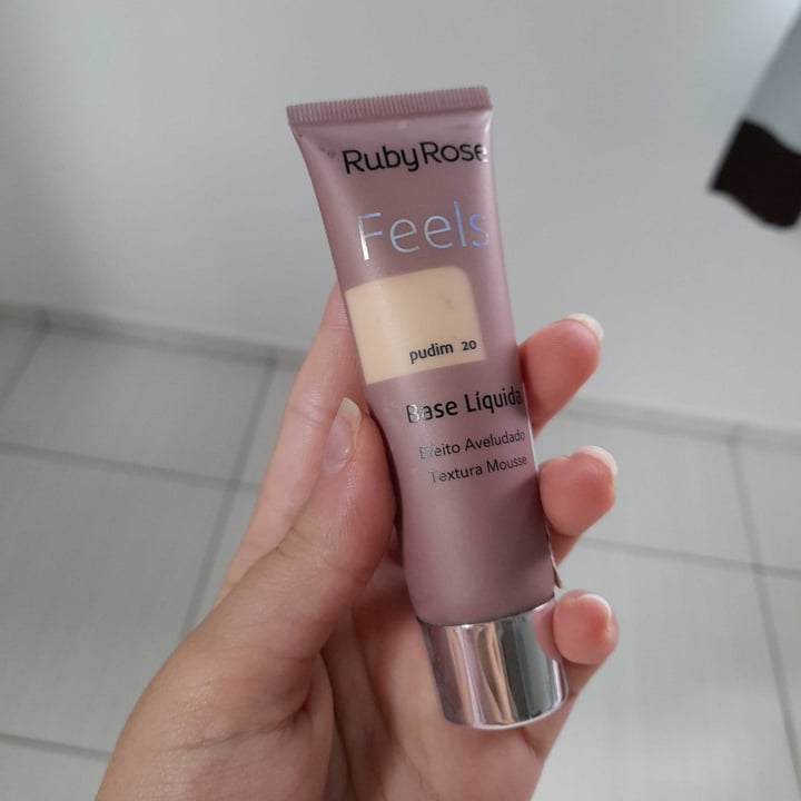 review photo of RubyRose Base Líquida shared by @alanacrestani on 29 Jan 2022 - review