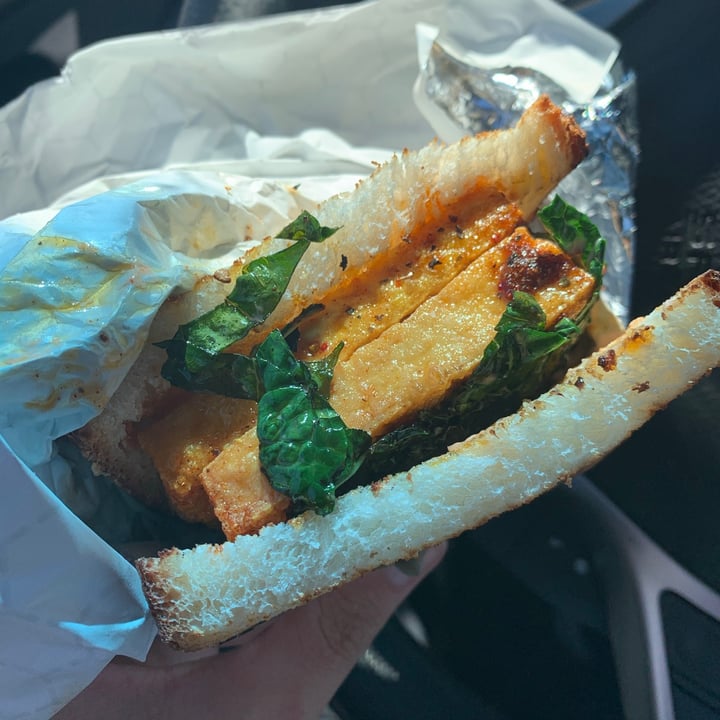 photo of Smack Dab Green Sammie + Jam Vegan Breakfast Sandwich shared by @morpho777 on  31 May 2020 - review