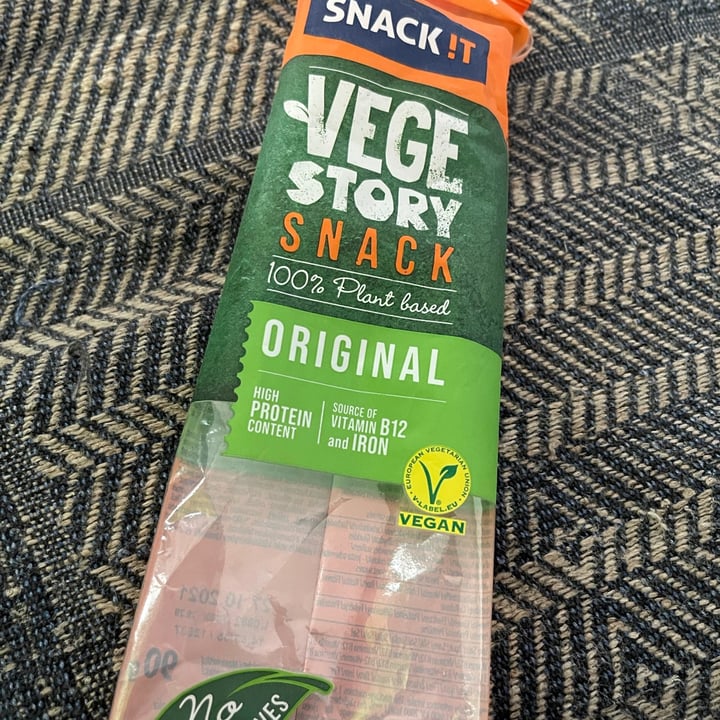 photo of Snack it Vegestory Snack Original shared by @cathyvanorten on  16 Jul 2021 - review