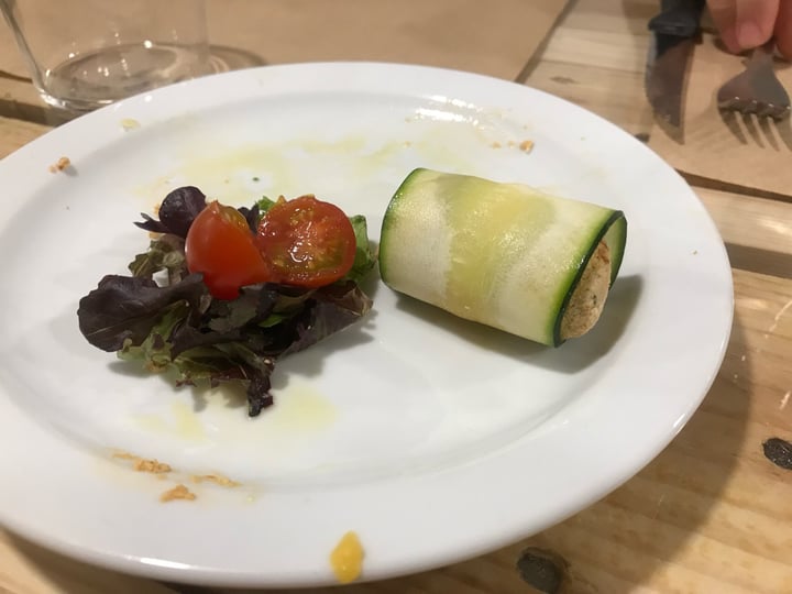photo of Dolce Pizza y Los Veganos Rollitos de calabacín shared by @mariajosequero on  02 Jul 2019 - review