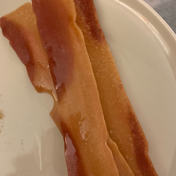 photo of Hooray Foods Plant-based Bacon shared by @veganmacattack on  26 Jan 2022 - review