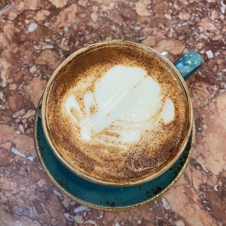 photo of Liz Anne's Soy Cappuccino shared by @martamarcantoni on  31 May 2022 - review