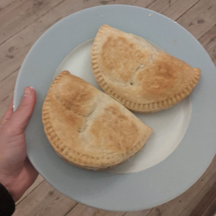 review photo of Naughty Vegan Cheese Pasties shared by @whiterabbit8 on 11 Jan 2021 - review