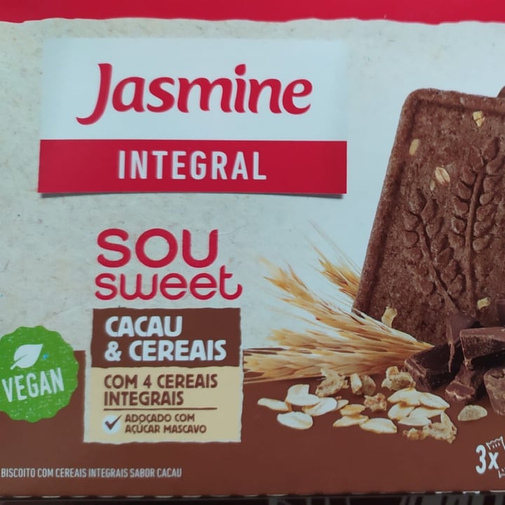 photo of Jasmine Biscoito com cereais integrais sabor cacau shared by @giovana24 on  16 Sep 2022 - review