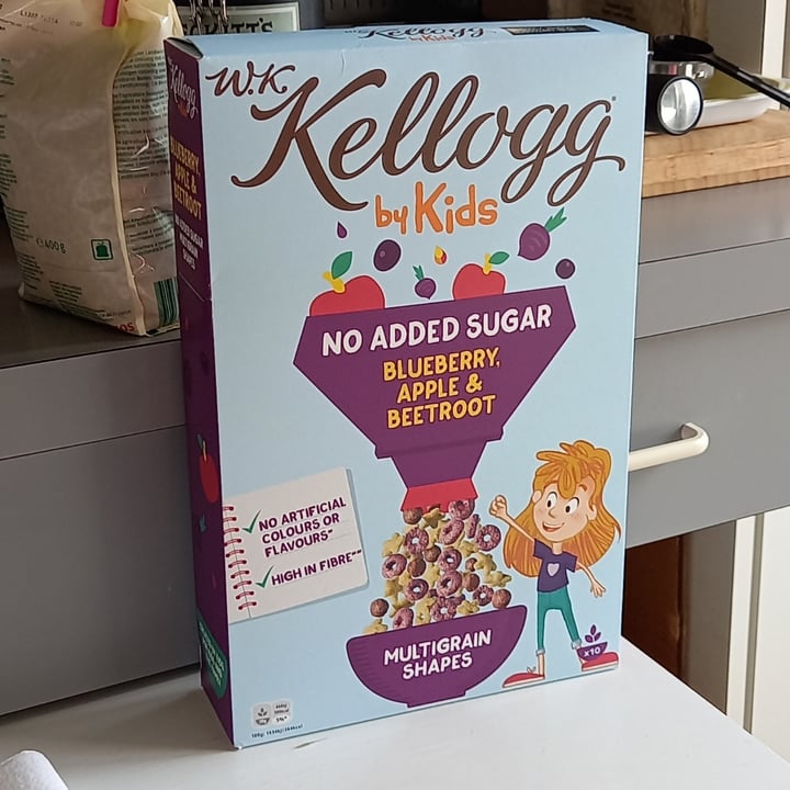 review photo of Kellogg's Blueberry, Apple & Beetroot Multigrain Shapes Breakfast Cereal shared by @wombat22 on 18 Mar 2022 - review