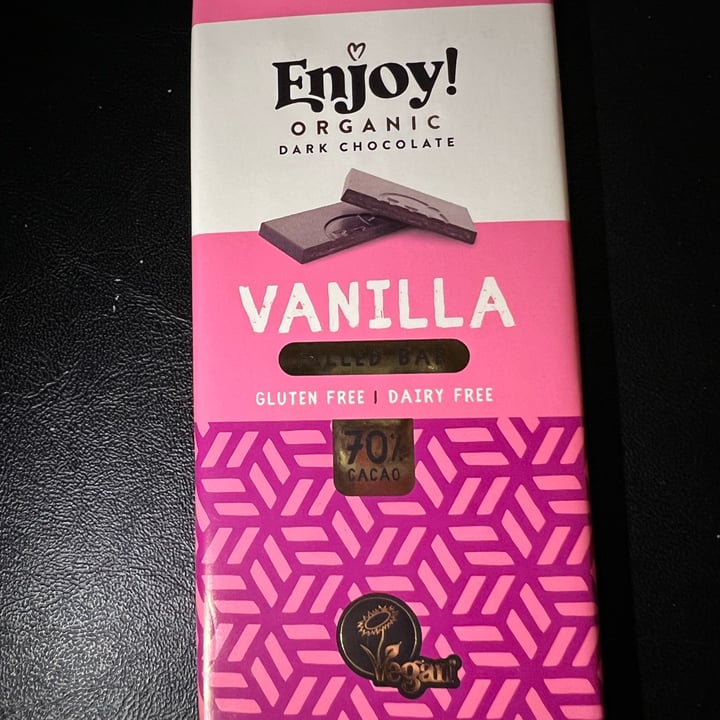 photo of Enjoy! Vanilla Filled Bar shared by @aryan26 on  12 May 2022 - review