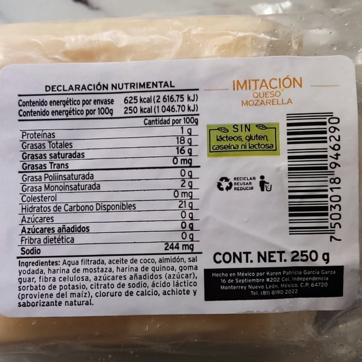 photo of Veggie Delicatessen Imitación Queso Mozzarella shared by @wenzambrano on  18 Aug 2022 - review