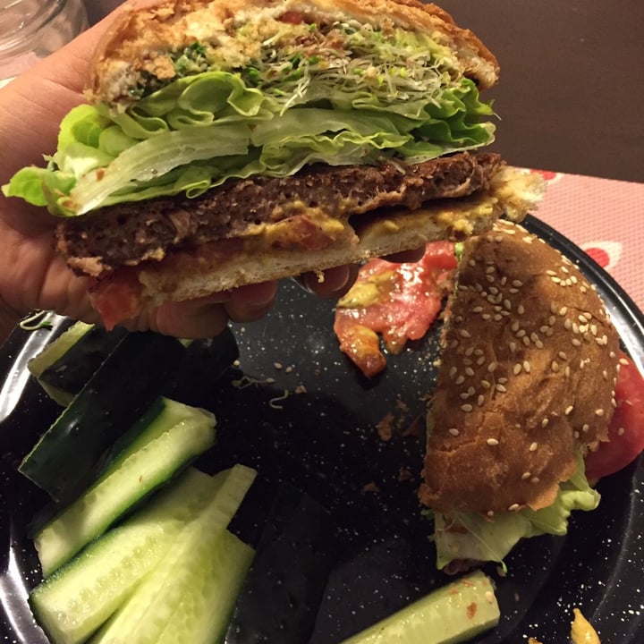 photo of Plant Squad HAMBURGUESA SIN RES shared by @zullybee on  07 Mar 2022 - review