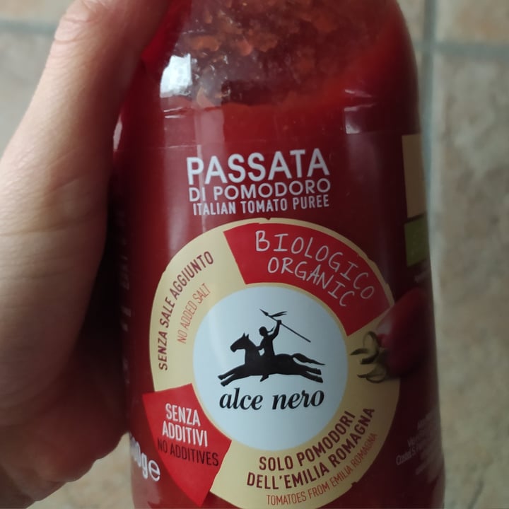 photo of Alce Nero Passata di pomodoro shared by @vale112 on  13 Apr 2022 - review