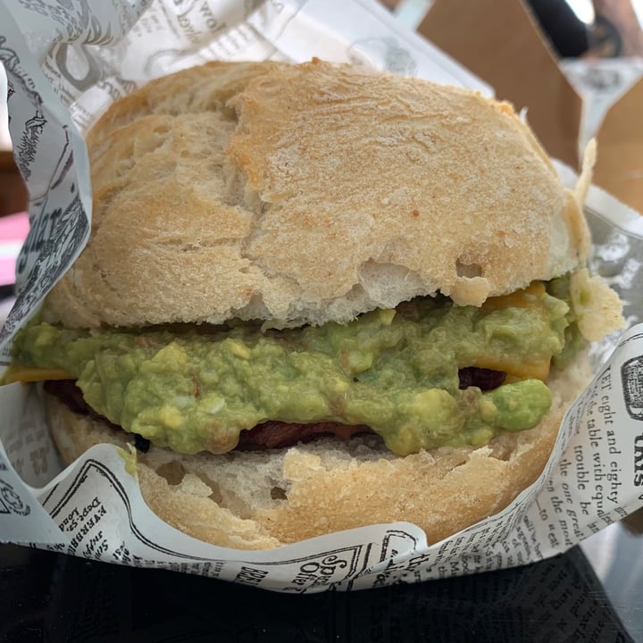 photo of Restaurante La Vanetta Burguer Miami shared by @titoleas on  10 May 2021 - review