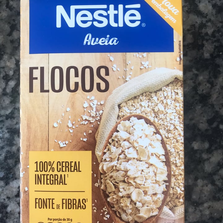 photo of Nestlé aveia shared by @debsyug on  05 May 2022 - review
