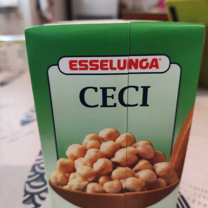 photo of Esselunga Ceci shared by @toreveg on  01 Apr 2022 - review