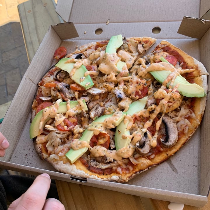 photo of Vegan Street Food ZA Chickless Mushroom And Mayo Pizza shared by @peppadew on  30 May 2021 - review