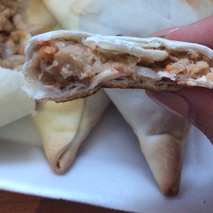review photo of Vesak Empanadas Árabes shared by @taniaf6 on 20 Aug 2021 - review